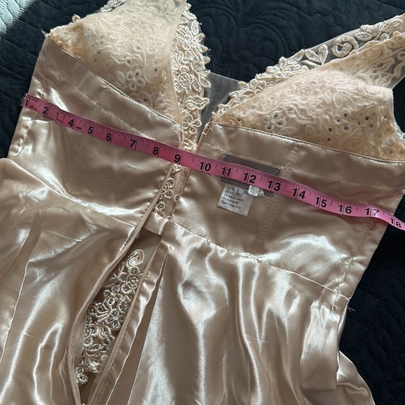 One used - Picture 14 of 17